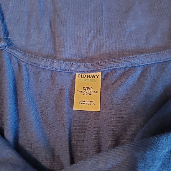 Old Navy TALL knit maxi dress - Picture 2 of 5